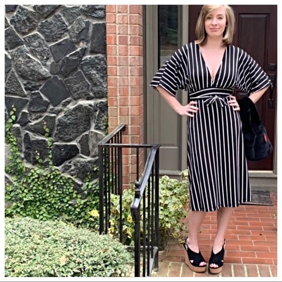 Black and white stripe plunging V neck midi dress - Picture 6 of 8